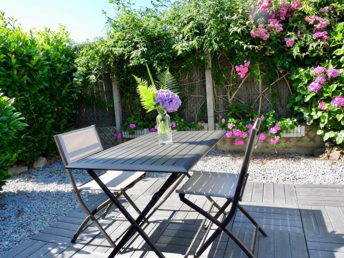 Suite A 800M De La Plage Saint-Lunaire Zewnętrze zdjęcie