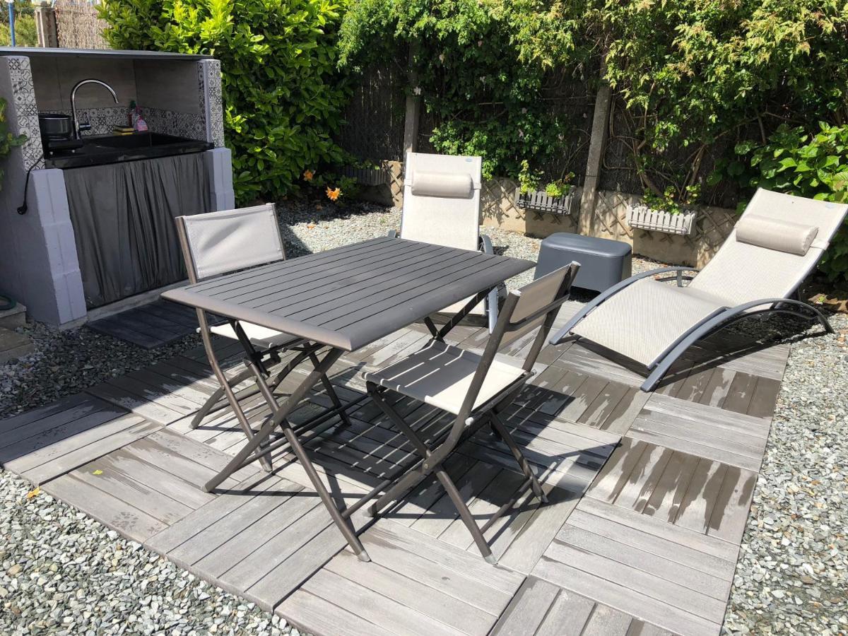Suite A 800M De La Plage Saint-Lunaire Zewnętrze zdjęcie